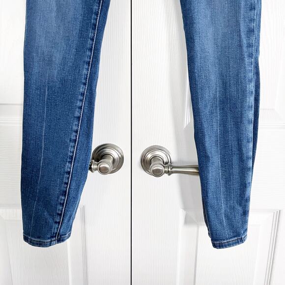 Frame Le High Skinny Jeans in Hart - Picture 5 of 9